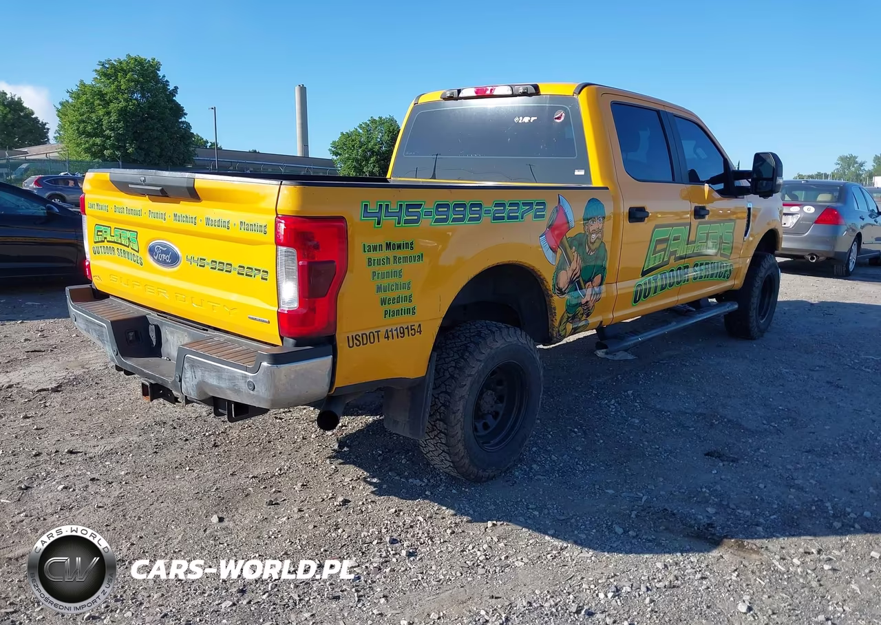 2018 Ford F-250 Xl VIN:1FT7W2B63JEC83556 - 4