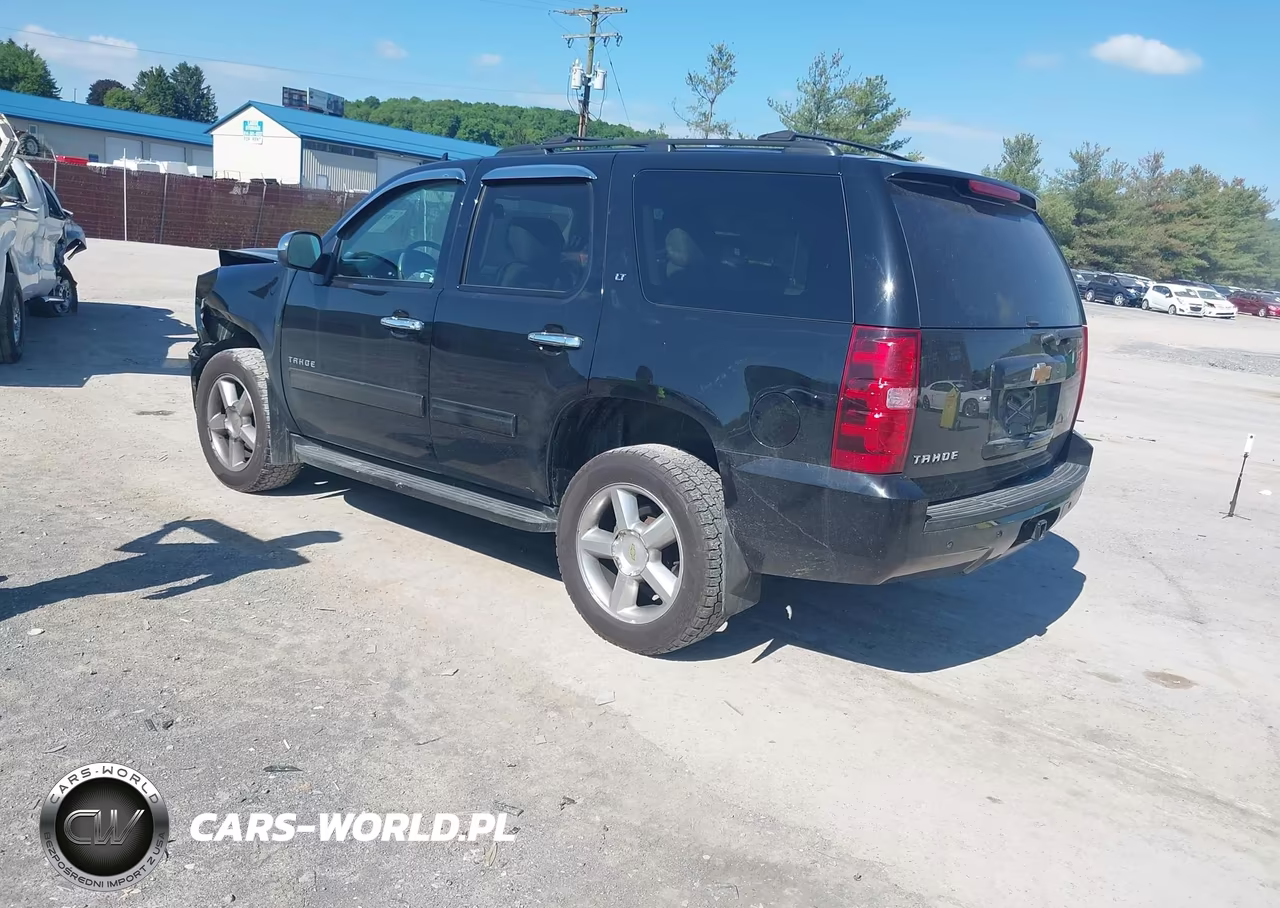 2014 Chevrolet Tahoe Lt VIN:1GNSKBE08ER229057 - 3