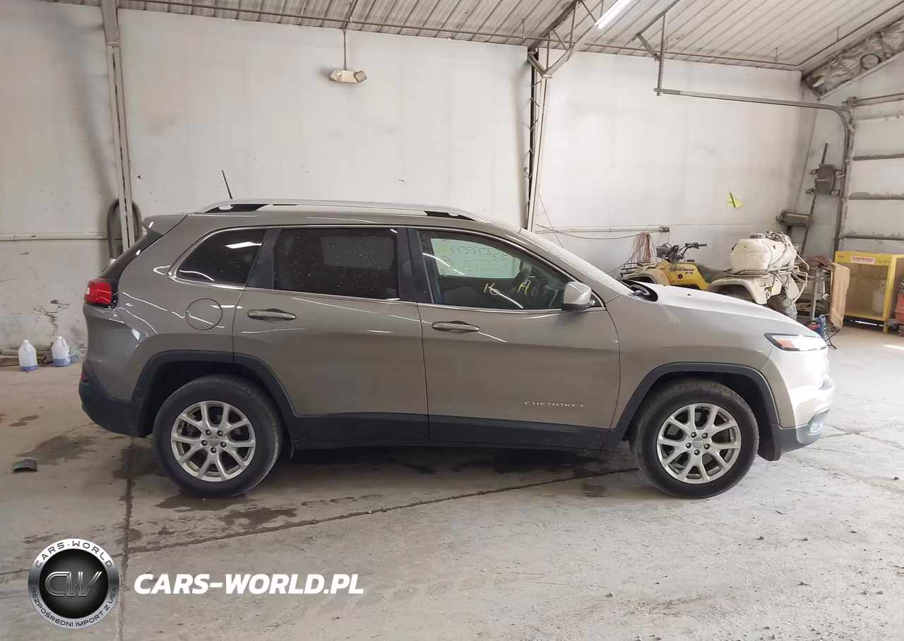 2016 Jeep Cherokee Latitude VIN:1C4PJLCB5GW234149 - 13