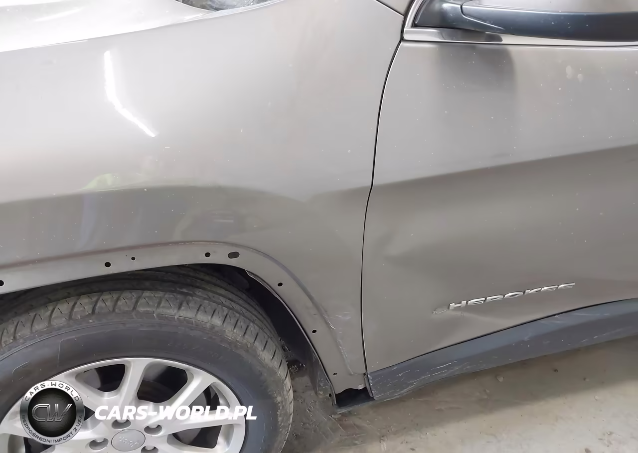 2016 Jeep Cherokee Latitude VIN:1C4PJLCB5GW234149 - 18