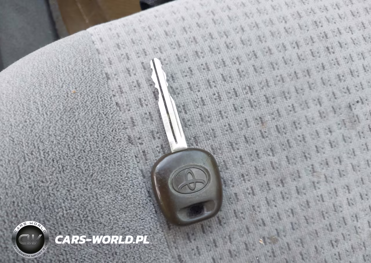 2006 Toyota Corolla Ce VIN:2T1BR32E06C681607 - 11