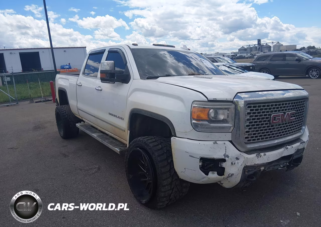 2015 GMC Sierra 3500Hd Denali – zdjęcie 1 z 21