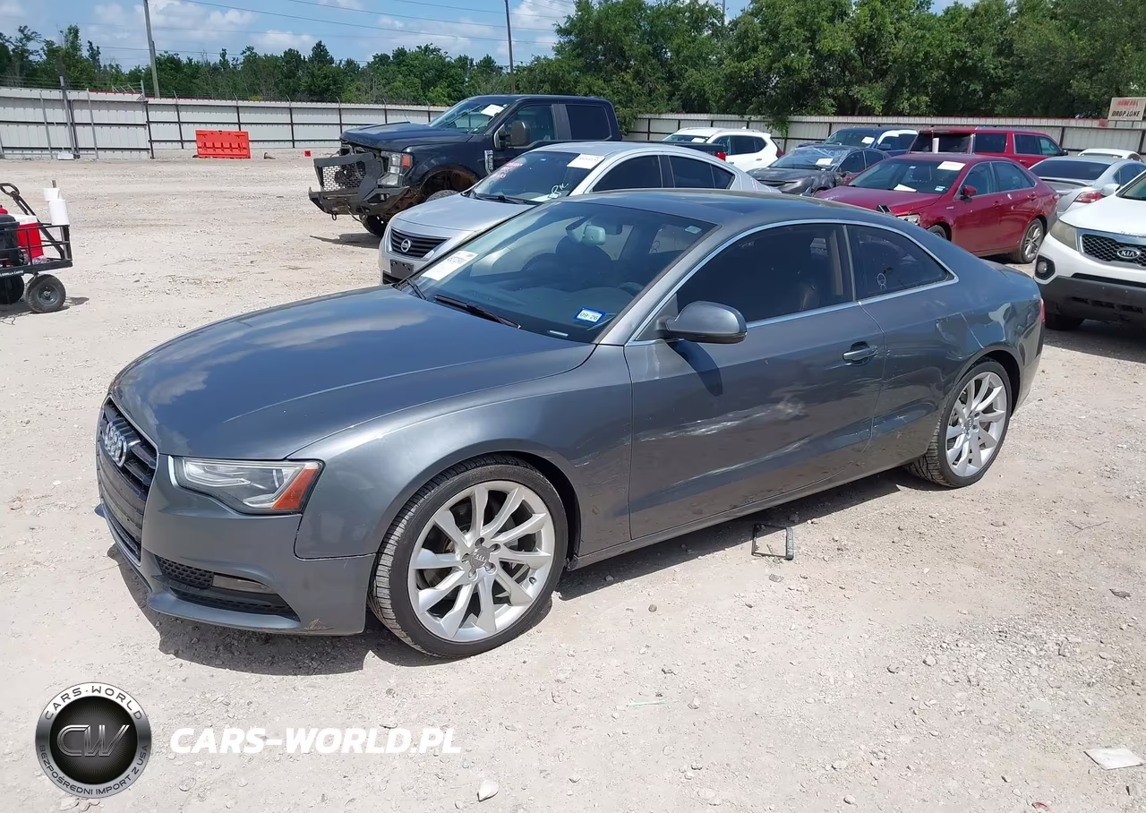 2013 Audi A5 2.0T Premium VIN:WAURFAFR6DA020316 - 4