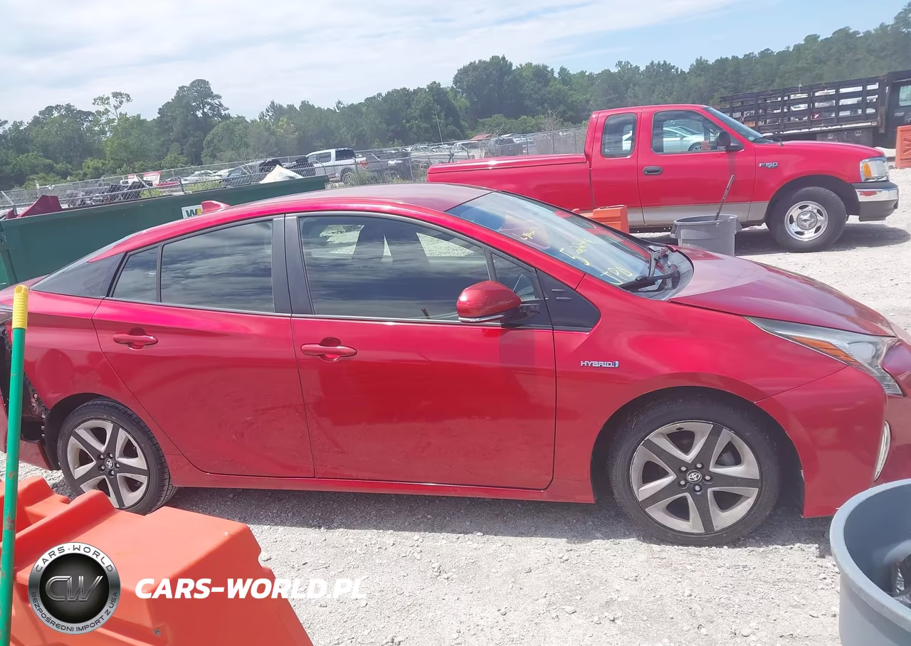 2016 Toyota Prius Three Touring VIN:JTDKARFU2G3521492 - 13