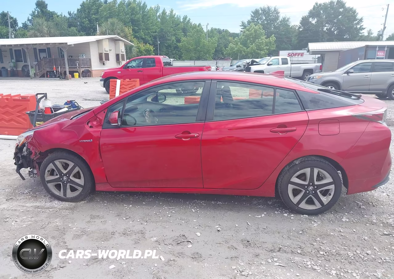 2016 Toyota Prius Three Touring VIN:JTDKARFU2G3521492 - 14