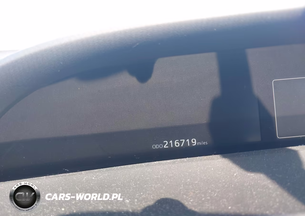 2016 Toyota Prius Two Eco VIN:JTDKARFU1G3519801 - 15