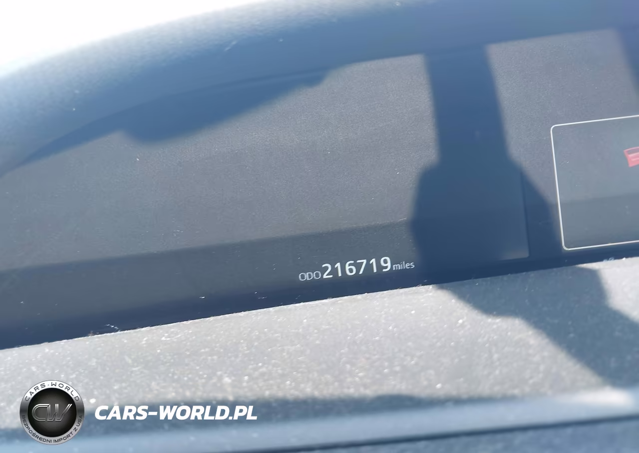 2016 Toyota Prius Two Eco VIN:JTDKARFU1G3519801 - 7