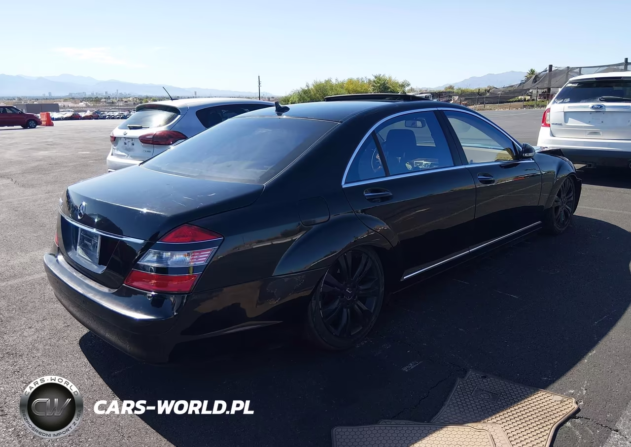 2009 Mercedes-Benz S 550 VIN:WDDNG71X69A281692 - 4