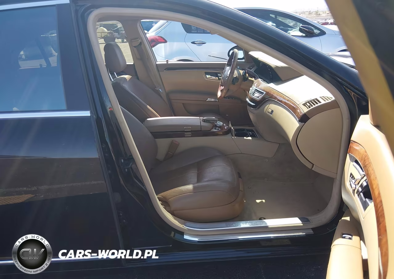 2009 Mercedes-Benz S 550 VIN:WDDNG71X69A281692 - 5