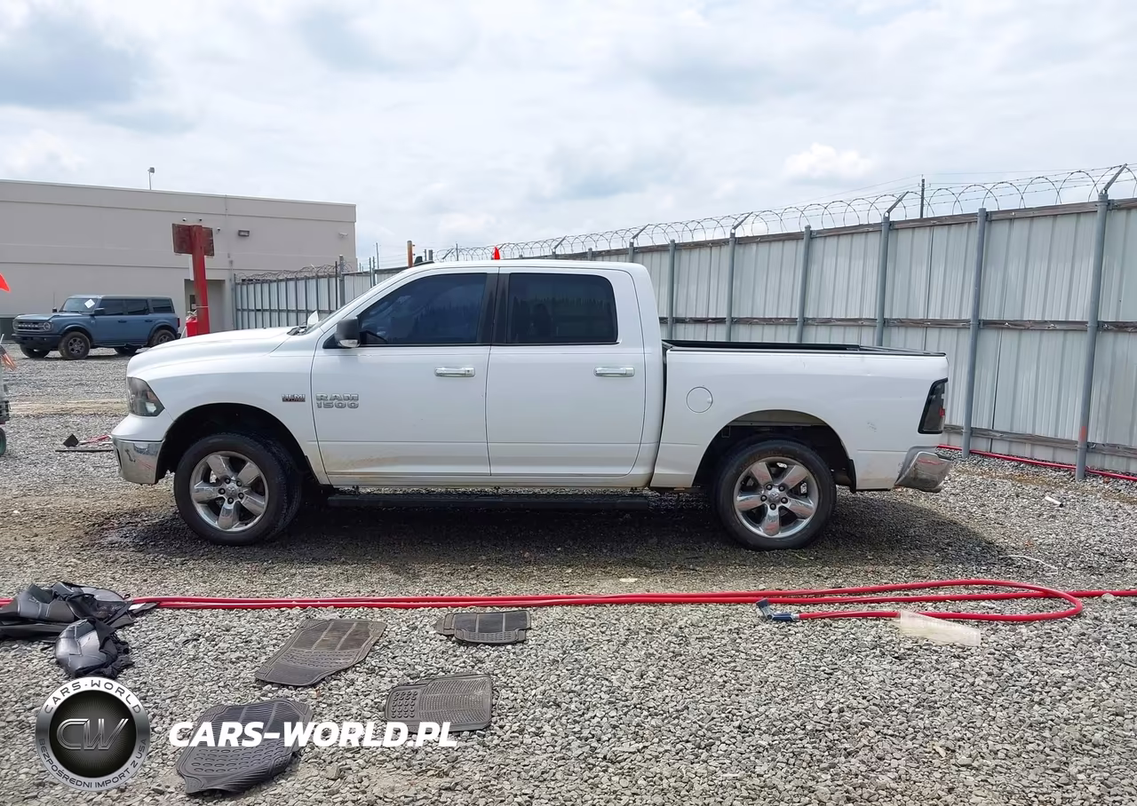 2015 Ram 1500 Big Horn VIN:3C6RR7LT9FG598967 - 14