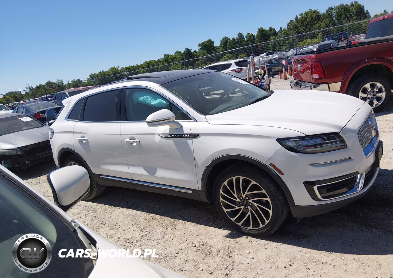 2020 Lincoln Nautilus Reserve VIN:2LMPJ6K93LBL31006 - 13