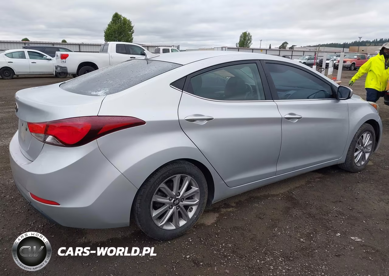 2015 Hyundai Elantra Se VIN:5NPDH4AEXFH585113 - 4
