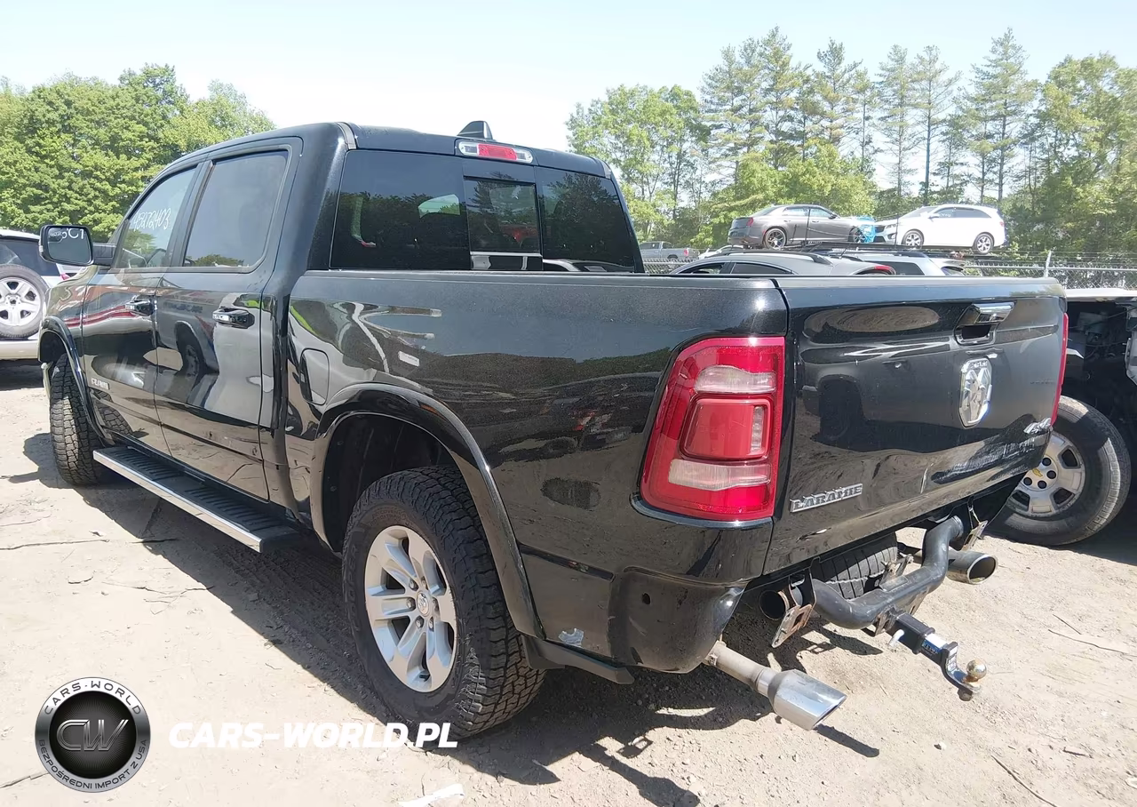 2021 Ram 1500 Laramie 4X4 5'7 Box VIN:1C6SRFJTXMN697266 - 3
