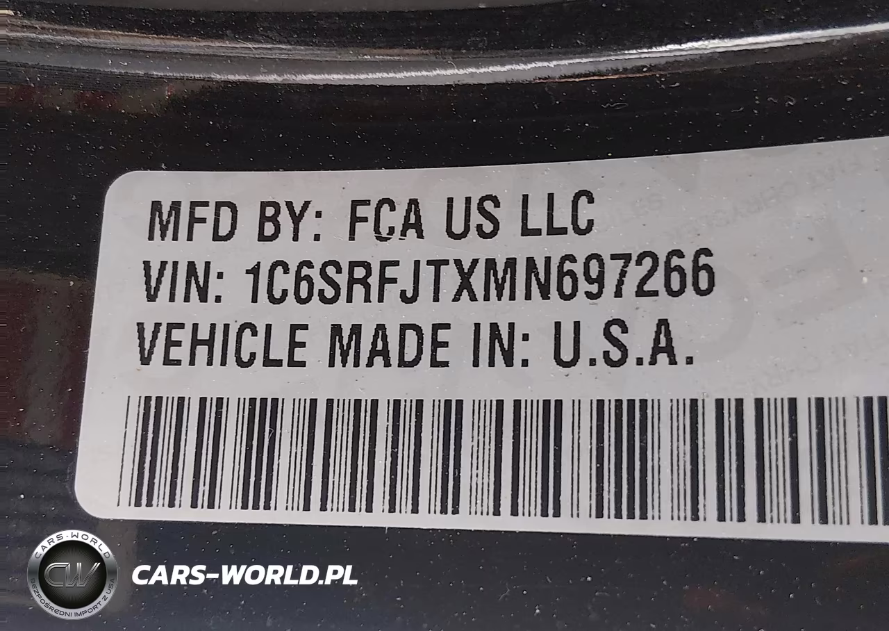 2021 Ram 1500 Laramie 4X4 5'7 Box VIN:1C6SRFJTXMN697266 - 9