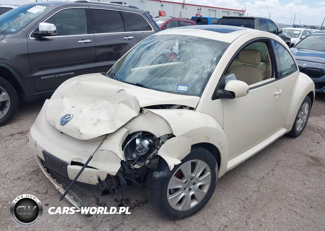 2010 Volkswagen New Beetle 2.5L VIN:3VWRG3AG9AM034174 - 2