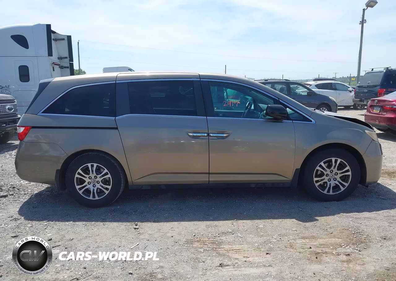 2012 Honda Odyssey Ex VIN:5FNRL5H48CB106768 - 13