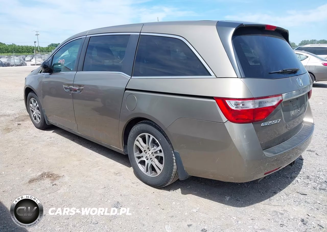 2012 Honda Odyssey Ex VIN:5FNRL5H48CB106768 - 3