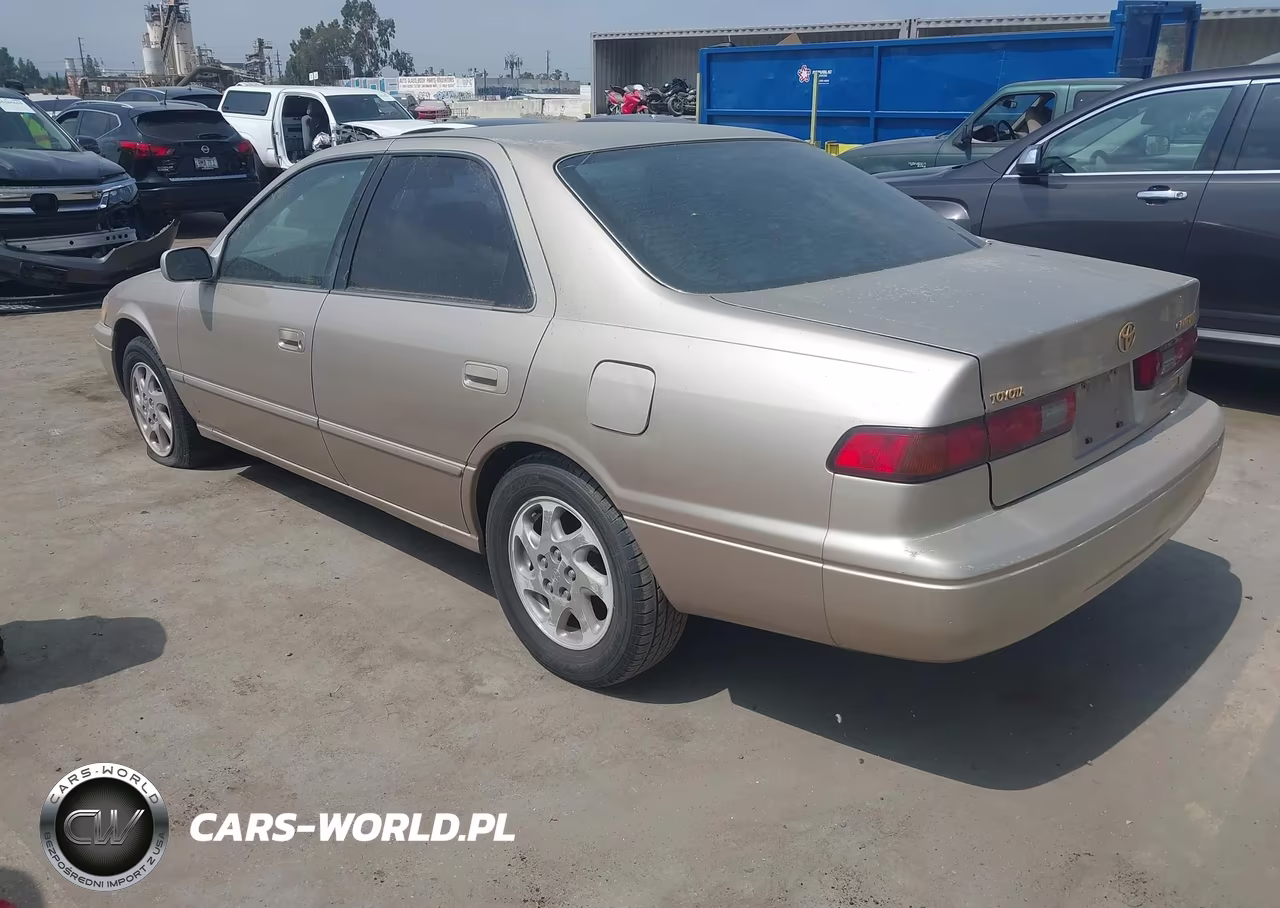 1998 Toyota Camry Xle V6 VIN:JT2BF28K2W0131764 - 3