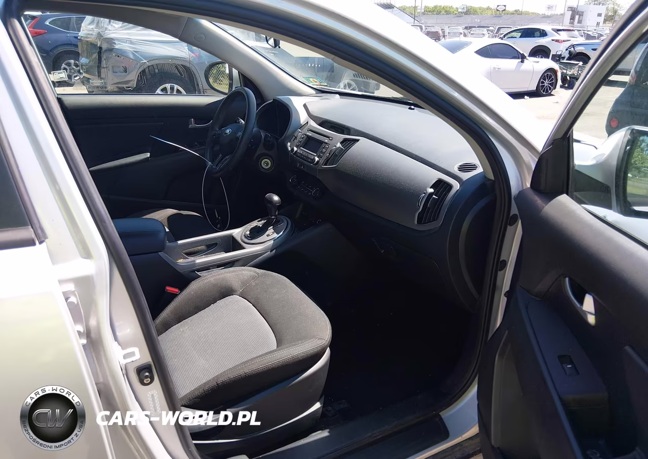 2015 Kia Sportage Lx VIN:KNDPBCACXF7681044 - 5