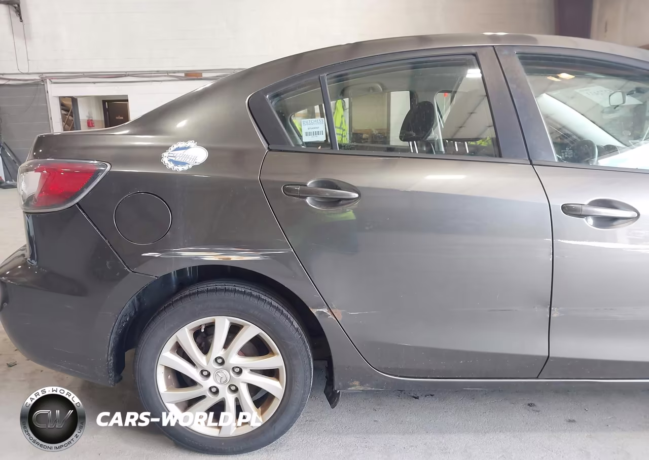 2012 Mazda Mazda3 I Touring VIN:JM1BL1V88C1637589 - 13