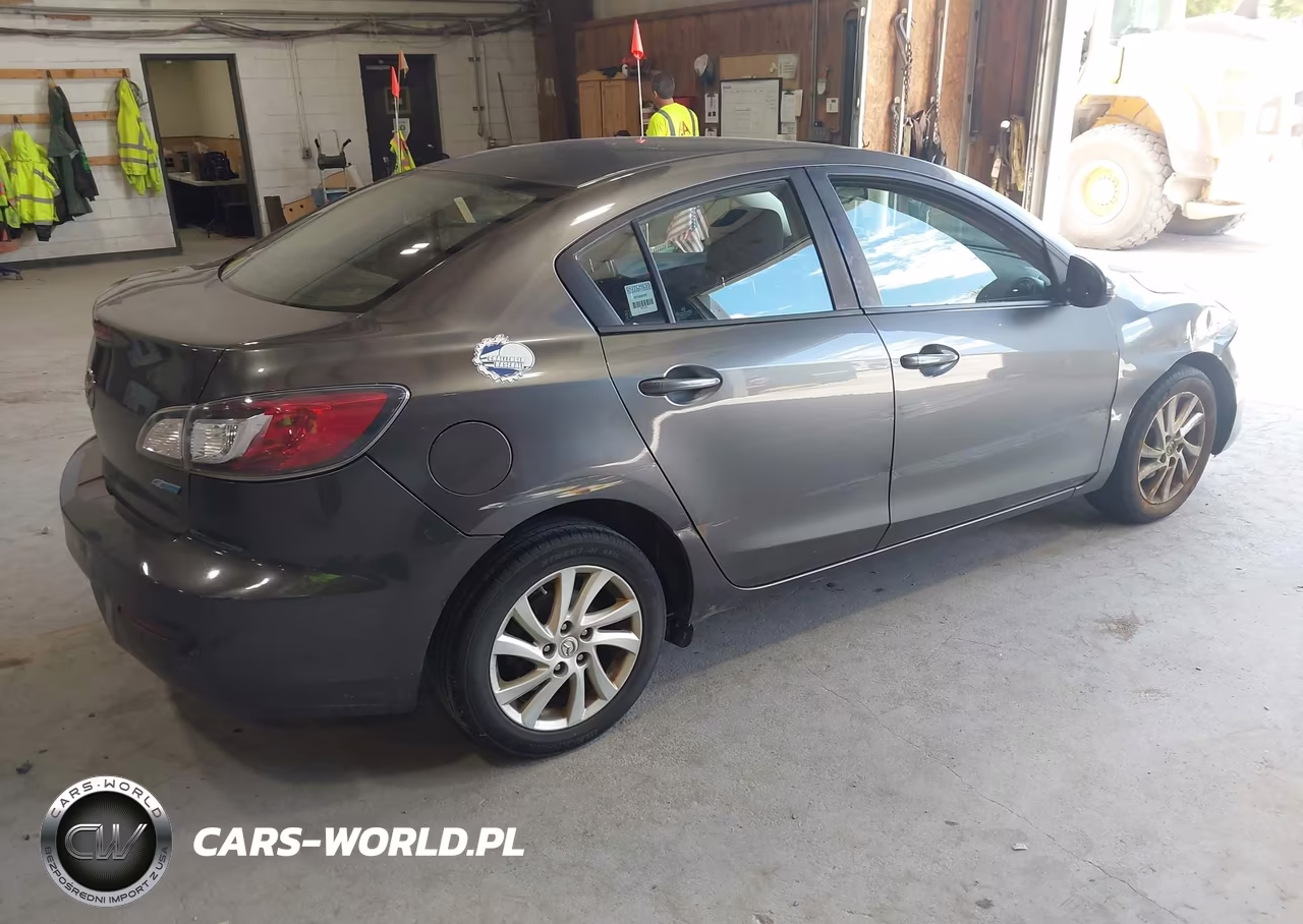 2012 Mazda Mazda3 I Touring VIN:JM1BL1V88C1637589 - 4