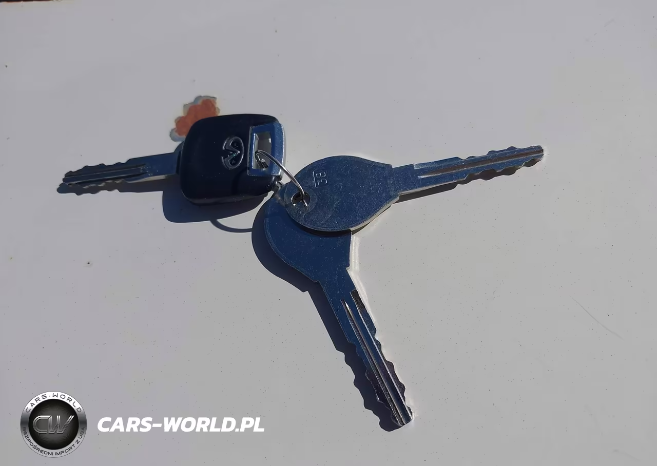 1997 Infiniti Qx4 VIN:JNRAR05Y9VW013293 - 11