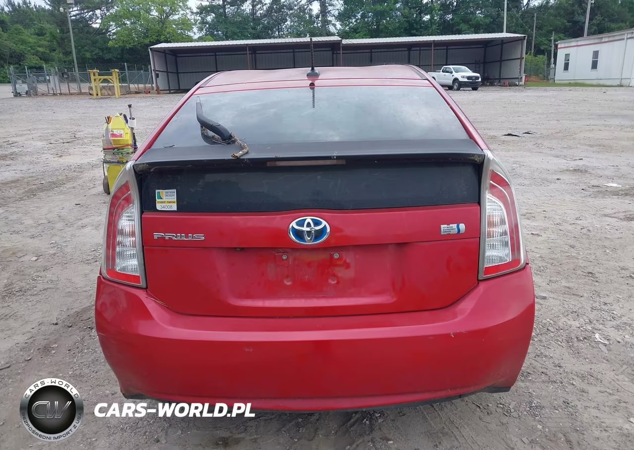 2014 Toyota Prius Three VIN:JTDKN3DU2E1762806 - 16