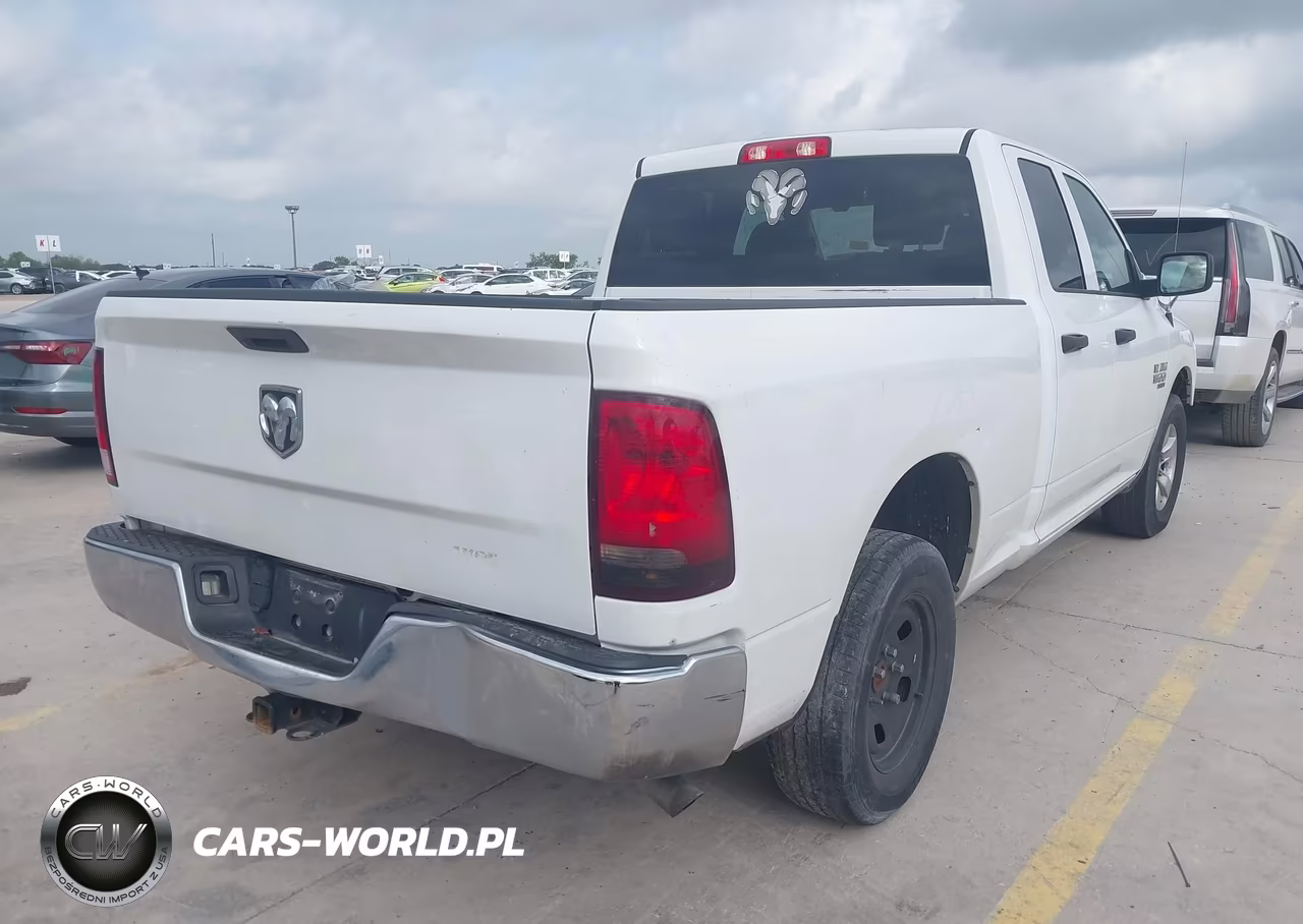 2019 Ram 1500 Classic Tradesman 4X2 6'4 Box VIN:1C6RR6FG2KS552814 - 4