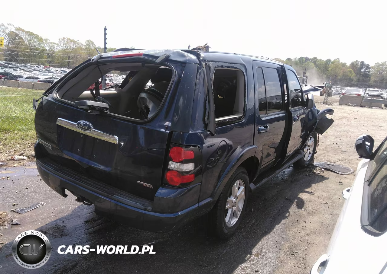 2007 Ford Explorer Xlt VIN:1FMEU63E27UB47570 - 4