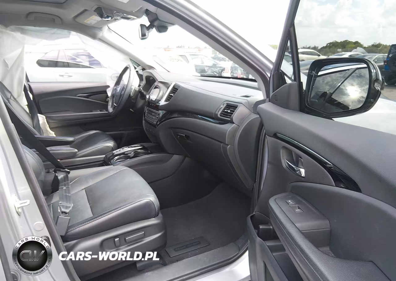 2017 Honda Pilot Elite VIN:5FNYF6H00HB047261 - 5