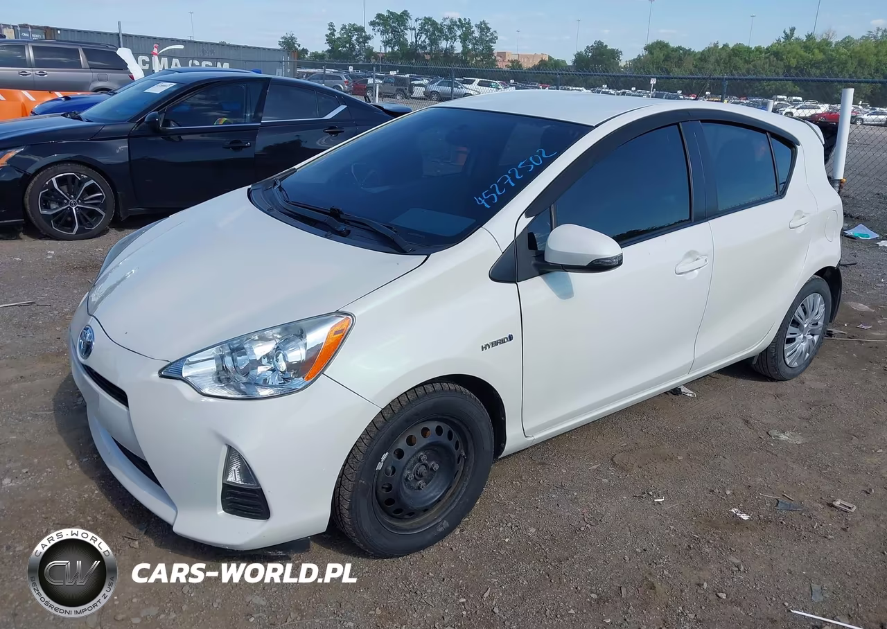 2014 Toyota Prius C One VIN:JTDKDTB31E1080304 - 2
