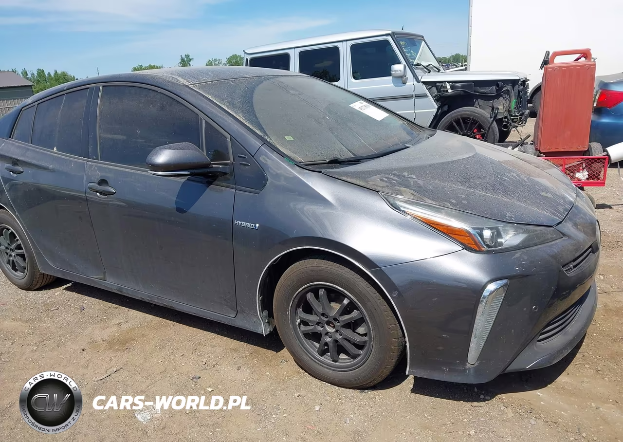 2019 Toyota Prius Le VIN:JTDKARFU4K3070767 - 13