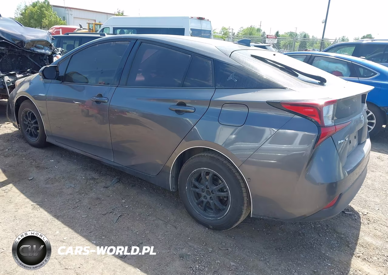 2019 Toyota Prius Le VIN:JTDKARFU4K3070767 - 3