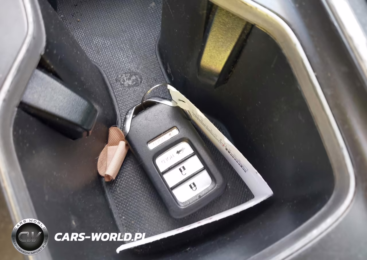 2018 Honda Accord Lx VIN:1HGCV1F18JA043308 - 11
