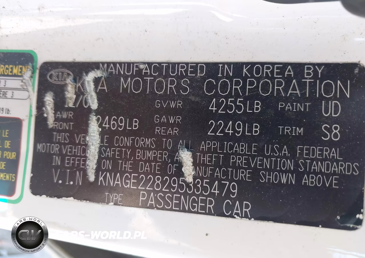 2009 Kia Optima Lx VIN:KNAGE228295335479 - 9