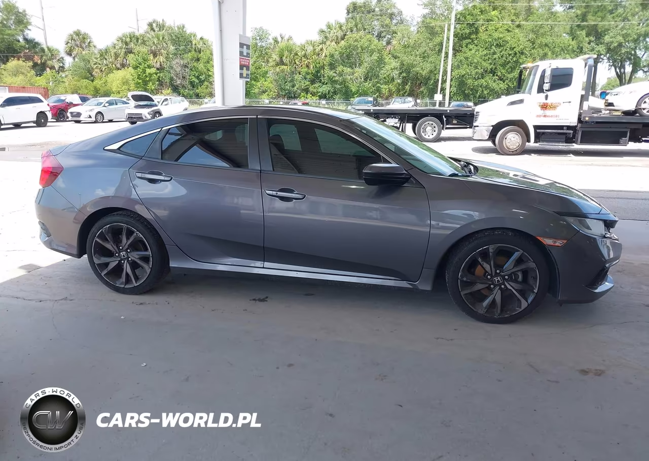 2019 Honda Civic Sport VIN:2HGFC2F82KH509887 - 13