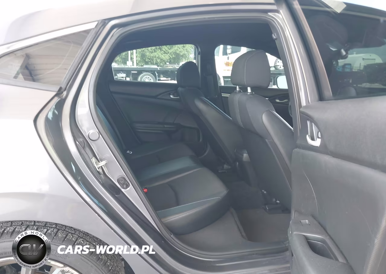 2019 Honda Civic Sport VIN:2HGFC2F82KH509887 - 8