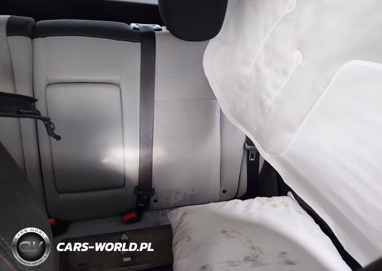 2019 Chevrolet Trax Ls VIN:3GNCJNSB4KL173796 - 8