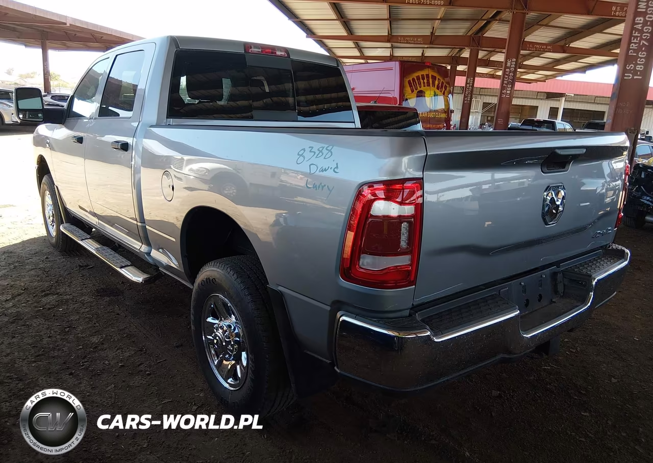 2023 Ram 2500 Tradesman 4X4 6'4 Box VIN:3C6UR5CL2PG530171 - 3