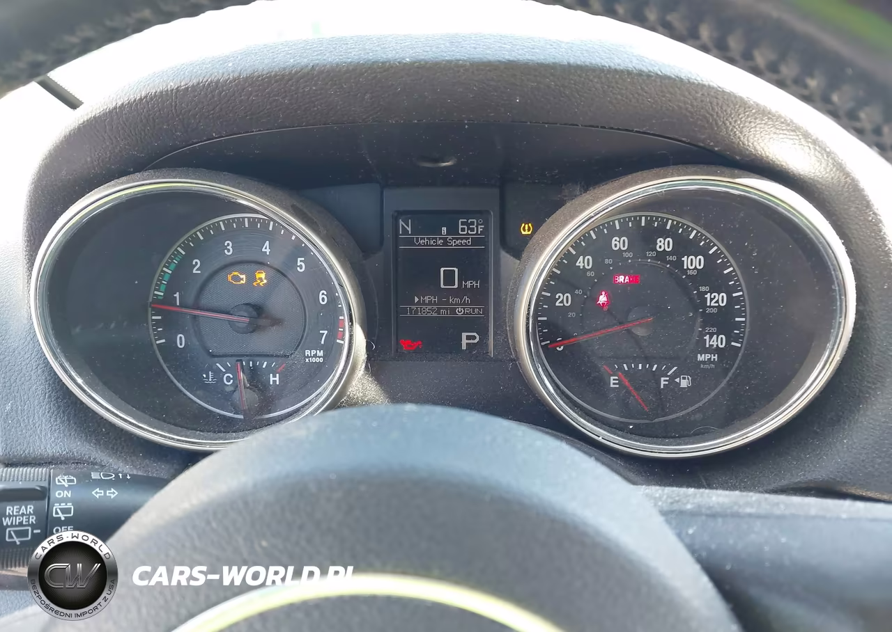 2011 Jeep Grand Cherokee Laredo VIN:1J4RR4GG5BC596824 - 7