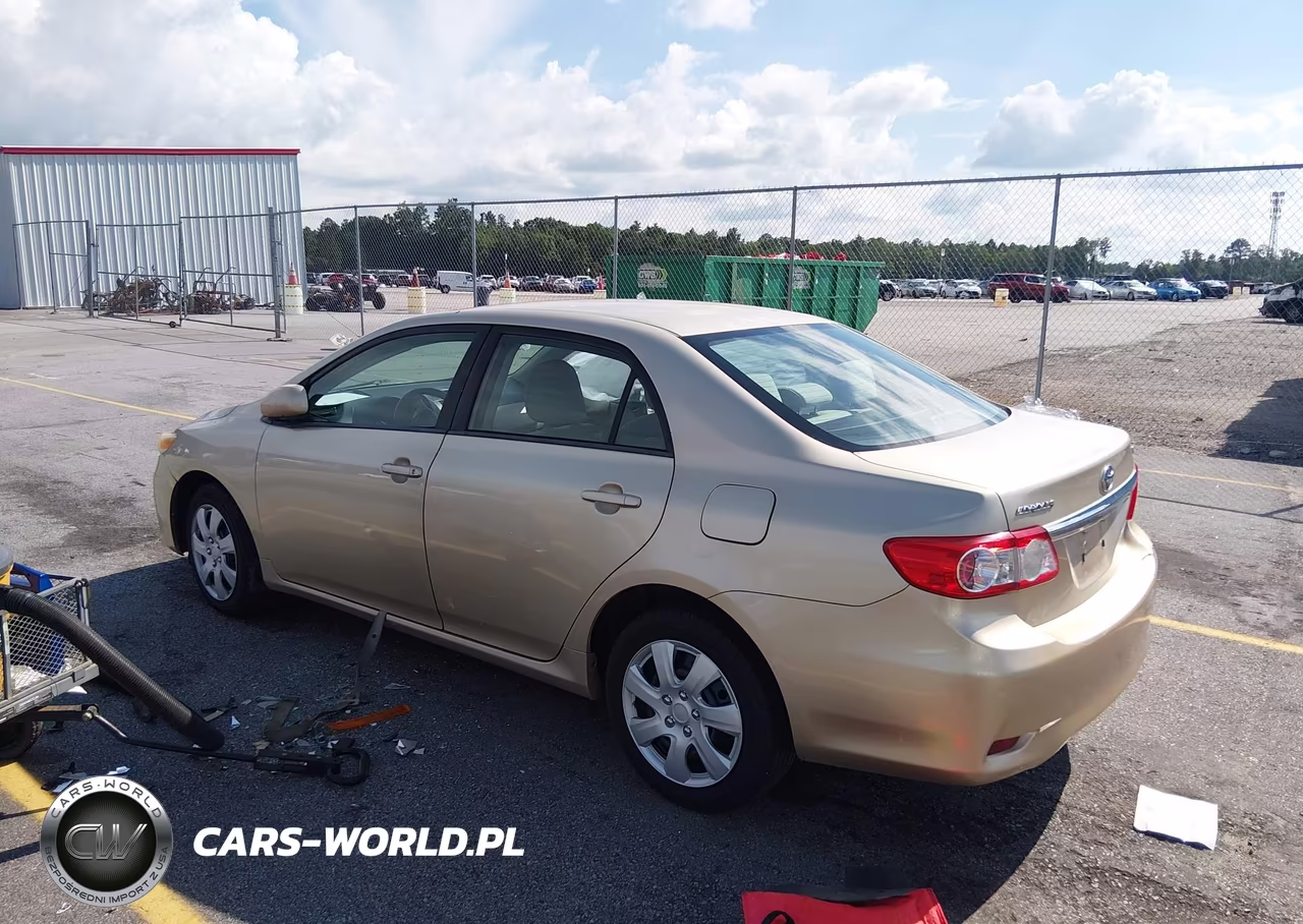 2012 Toyota Corolla Le VIN:2T1BU4EE5CC774053 - 3