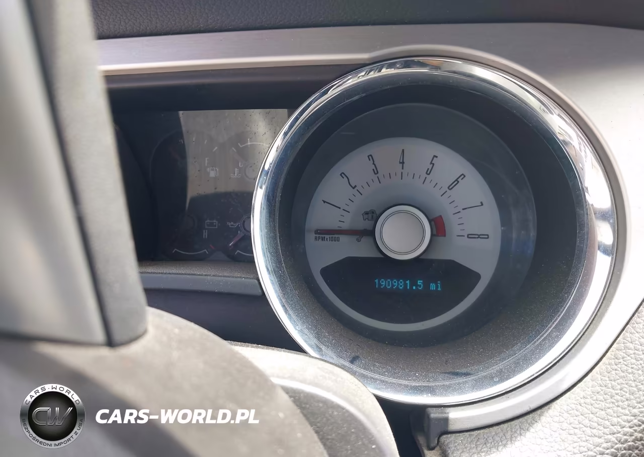 2012 Ford Mustang V6 Premium VIN:1ZVBP8EM6C5230483 - 7