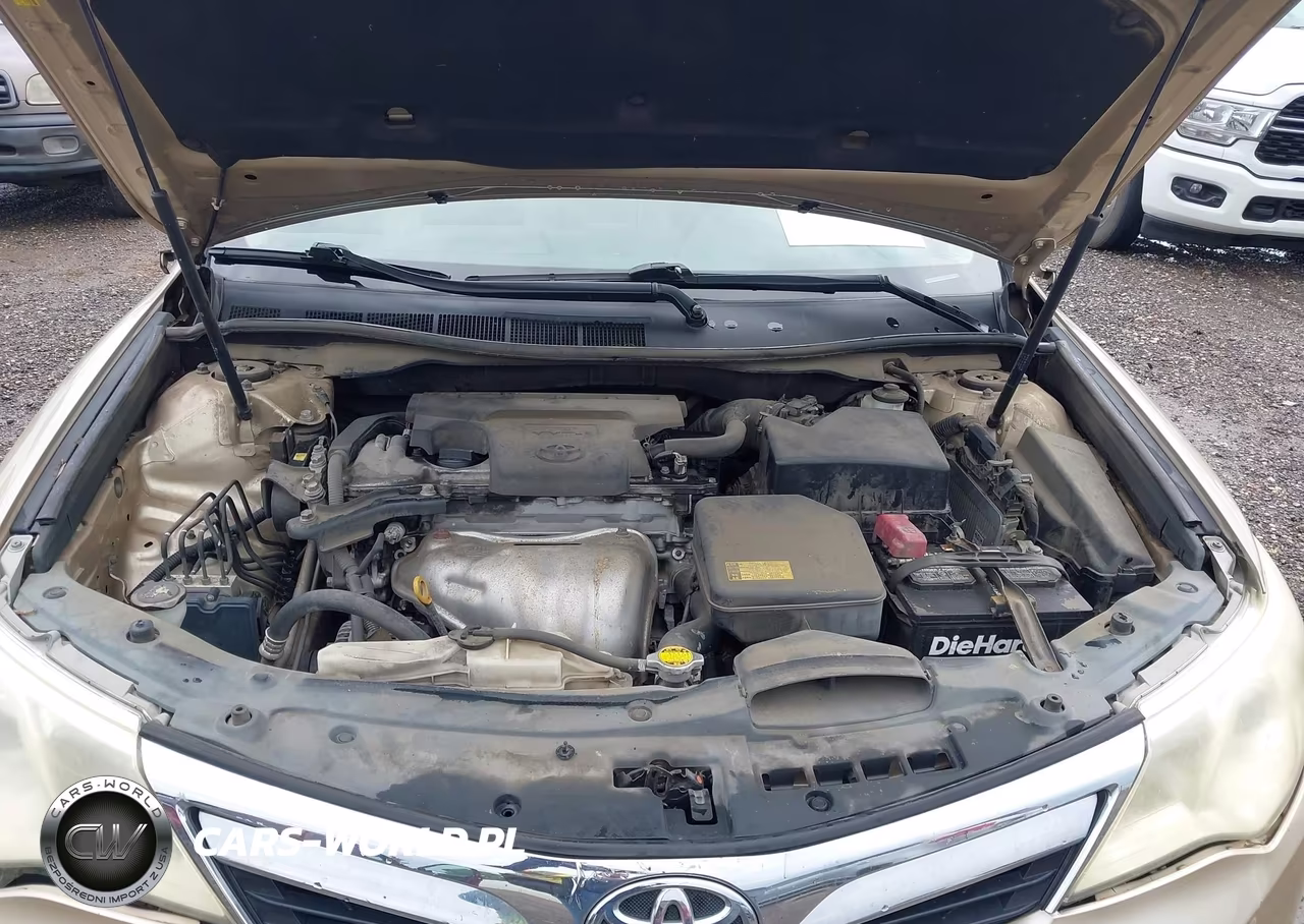 2012 Toyota Camry Le VIN:4T4BF1FK5CR204040 - 10
