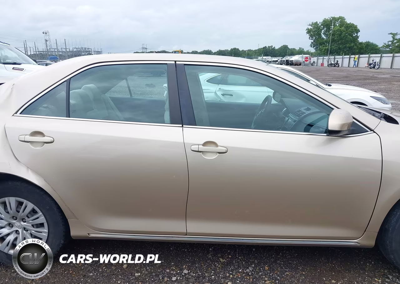2012 Toyota Camry Le VIN:4T4BF1FK5CR204040 - 13