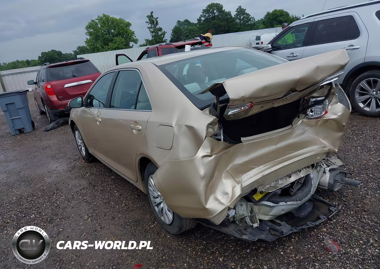 2012 Toyota Camry Le VIN:4T4BF1FK5CR204040 - 3