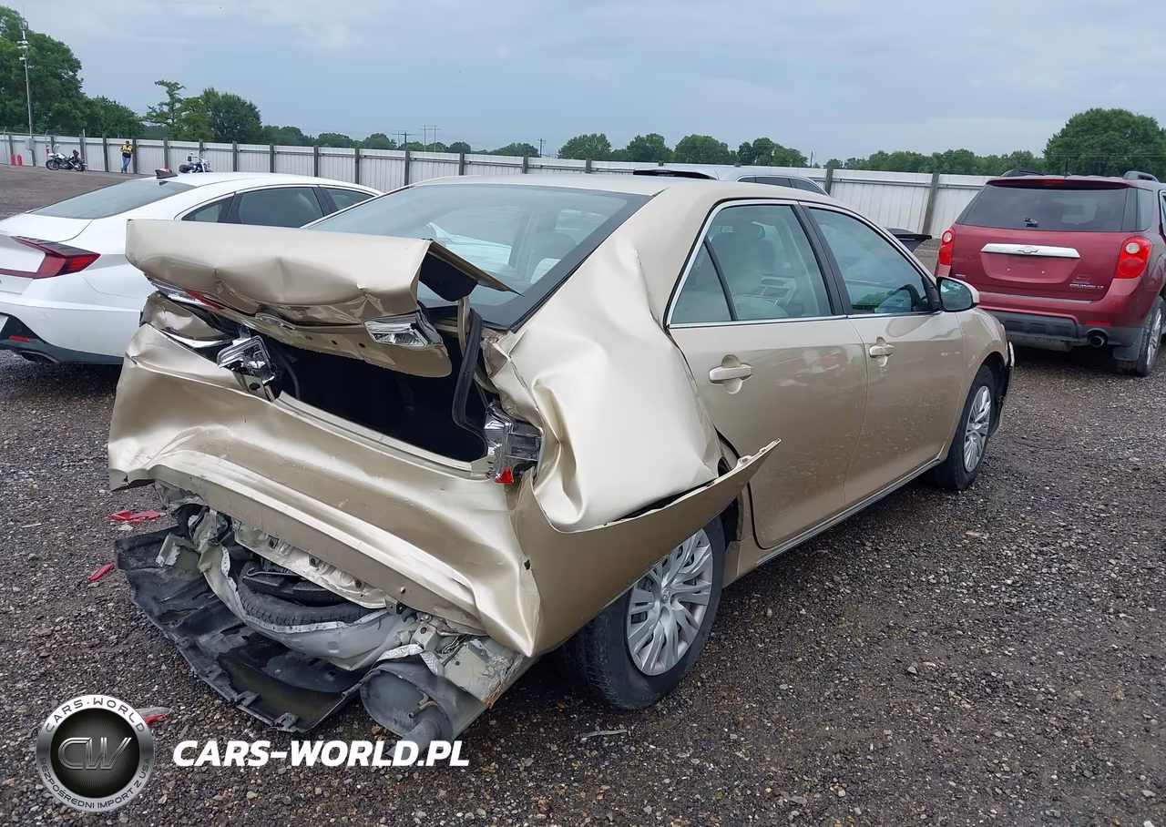 2012 Toyota Camry Le VIN:4T4BF1FK5CR204040 - 4