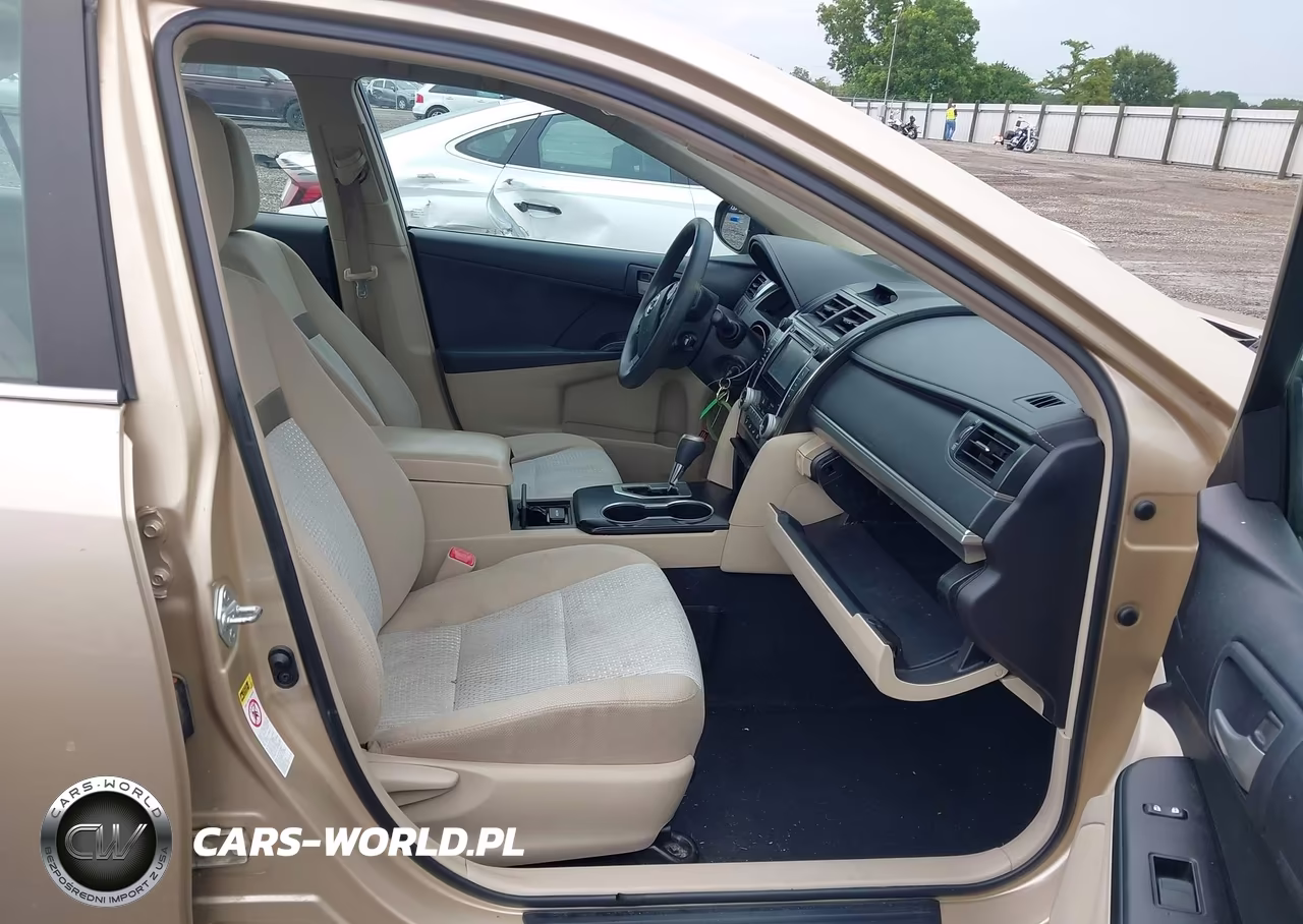 2012 Toyota Camry Le VIN:4T4BF1FK5CR204040 - 5