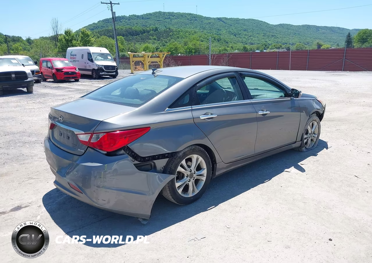 2013 Hyundai Sonata Limited VIN:5NPEC4AC5DH610790 - 4