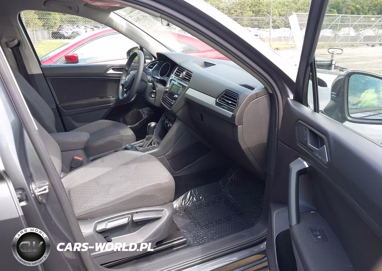 2019 Volkswagen Tiguan 2.0T S VIN:3VV0B7AX1KM099699 - 5