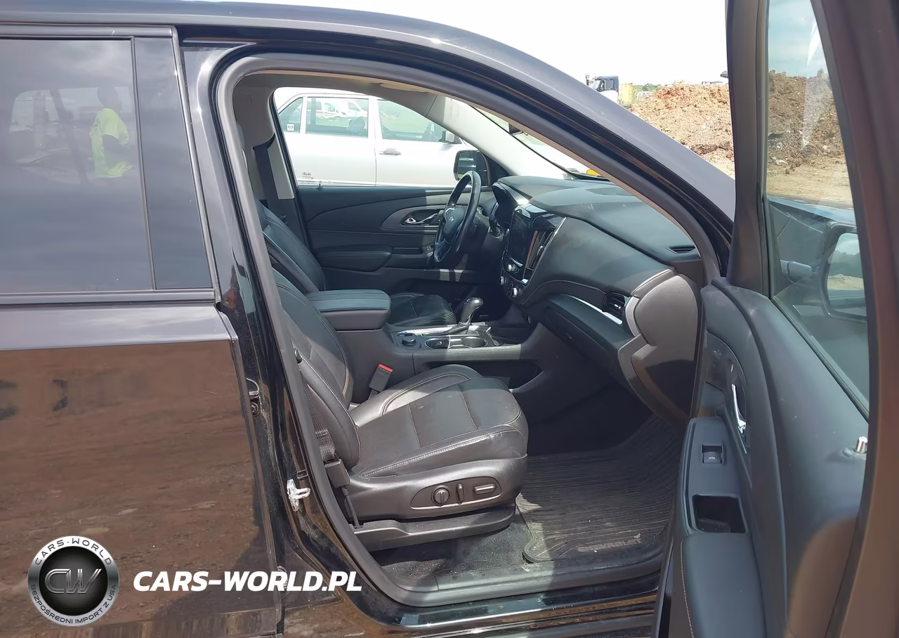 2019 Chevrolet Traverse Premier VIN:1GNEVKKW1KJ125288 - 5